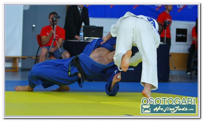 CEU 2011 100145